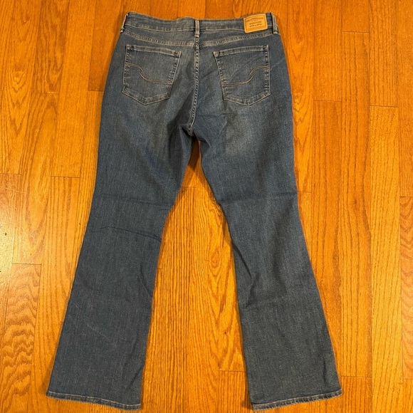 Levi Strauss Blue Jeans Women’s Size 14 - Picture 2 of 5